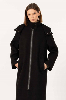 Пальто демисезонное